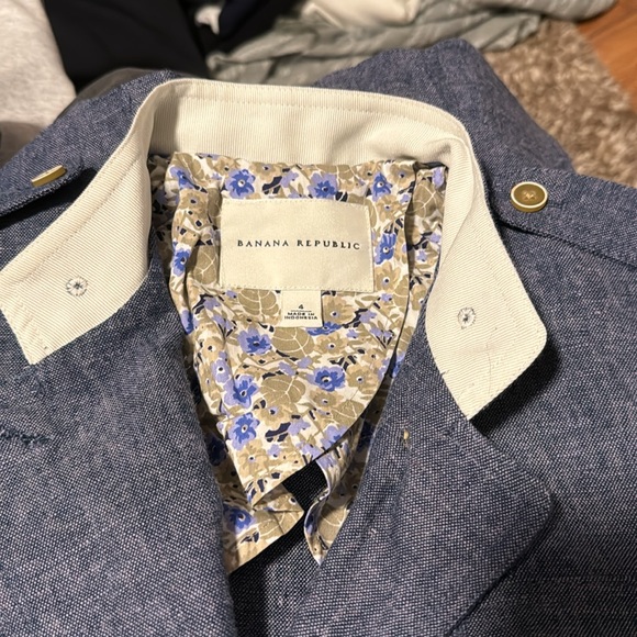 Banana Republic linen military blazer - Picture 9 of 9